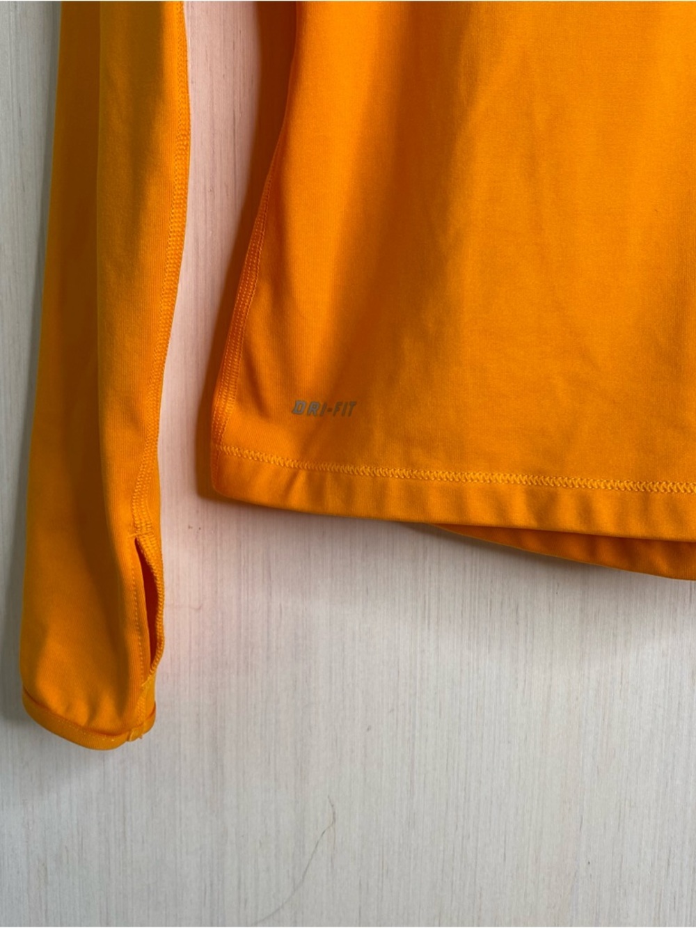 Nike Women’s Tennessee Volunteers Dri-Fit Orange 1/4 Zip Athletic Pullover Small - Picture 4 of 8